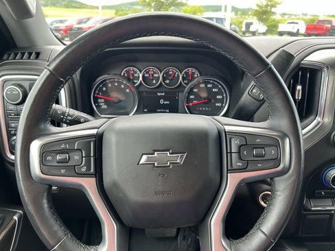 Used 2022 Chevrolet Silverado 1500 RST w/ LPO, Blackout Package AWD/4WD image 25