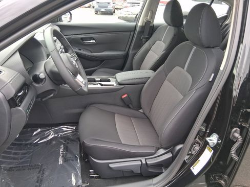 New 2025 Nissan Sentra SV w/ All-Weather Package image 10