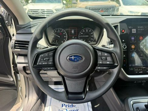 Used 2025 Subaru Crosstrek 2.0i Premium AWD/4WD image 5