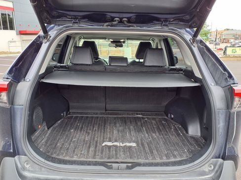 Certified 2022 Toyota RAV4 XLE Premium AWD/4WD image 25
