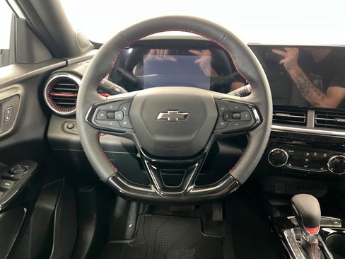 New 2026 Chevrolet Trax RS w/ Sunroof Package FWD image 13