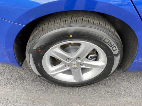 Used 2023 Chevrolet Malibu LS image 38