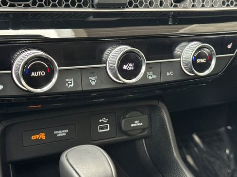 Certified 2024 Honda Civic EX-L image 24