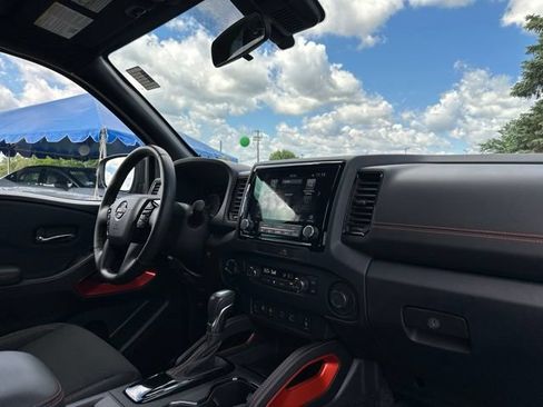 Used 2023 Nissan Frontier PRO-4X w/ Pro Convenience Package AWD/4WD image 25