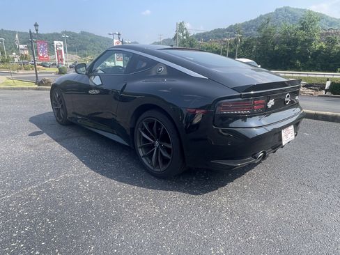 New 2024 Nissan Z Performance w/ Floor Mat Package image 6
