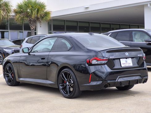 Certified 2024 BMW 230i xDrive Coupe w/ Premium Package image 6