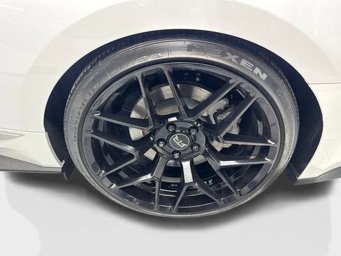 Used 2016 Ford Mustang GT Premium w/ Equipment Group 401A RWD image 82