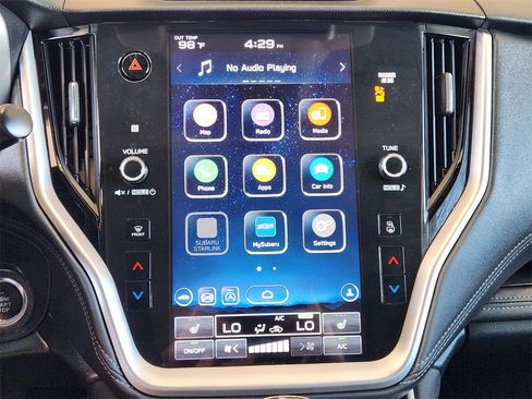 Used 2022 Subaru Outback Limited image 12