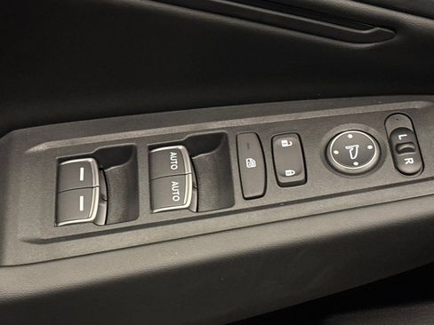 New 2025 Honda Accord EX-L image 11