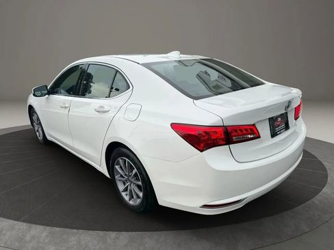 Used 2018 Acura TLX FWD image 9