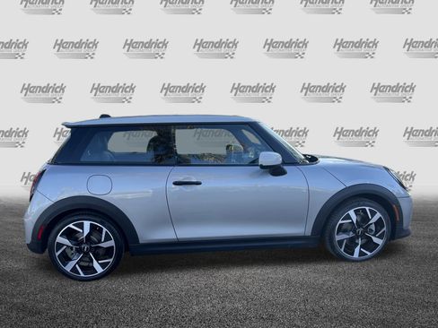 Certified 2025 MINI Cooper S image 11