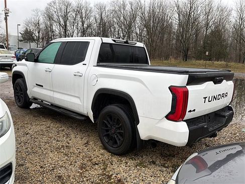 Used 2022 Toyota Tundra SR5 image 2