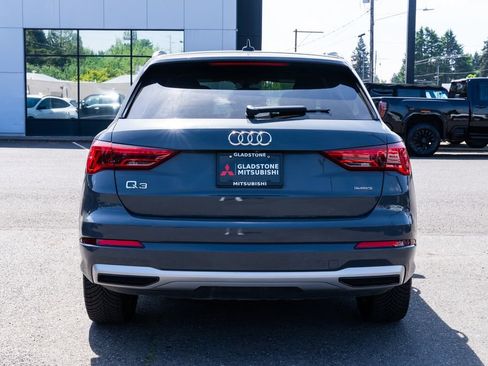 Used 2020 Audi Q3 2.0T Premium AWD/4WD image 5