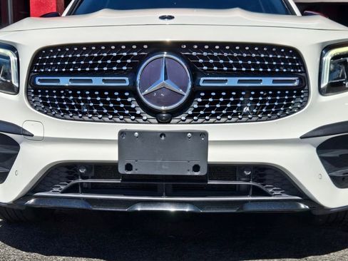 Used 2022 Mercedes-Benz GLB 250 GLB 250 image 13