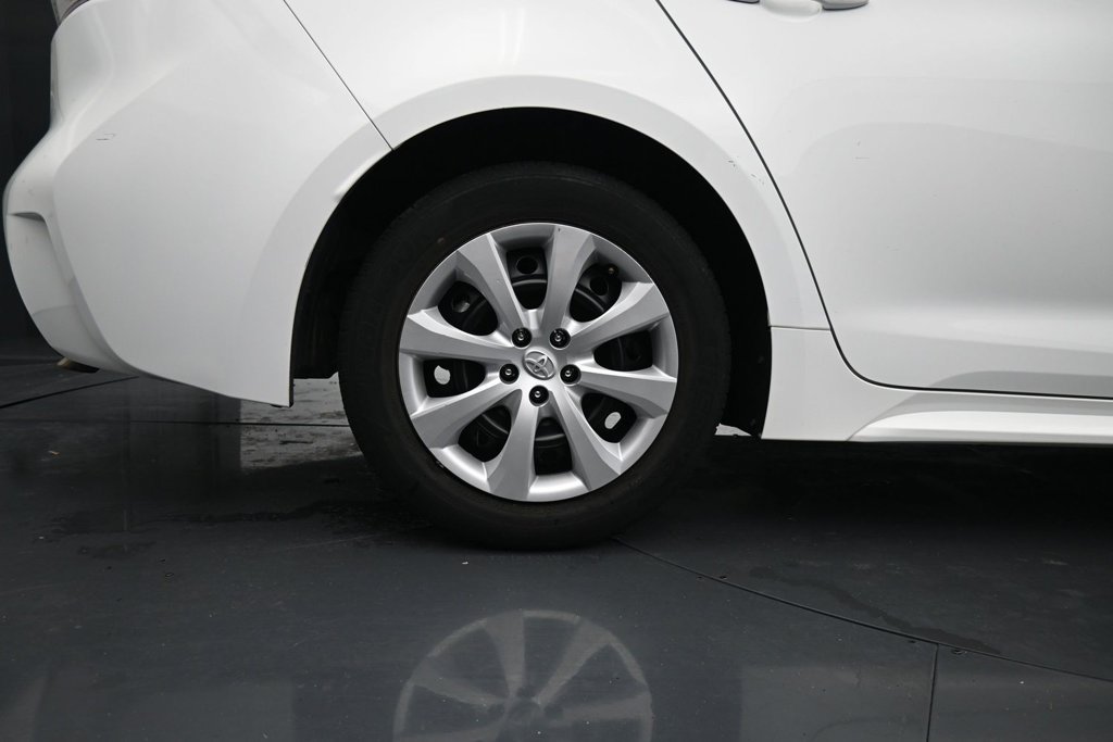 Used 2024 Toyota Corolla LE FWD image 10