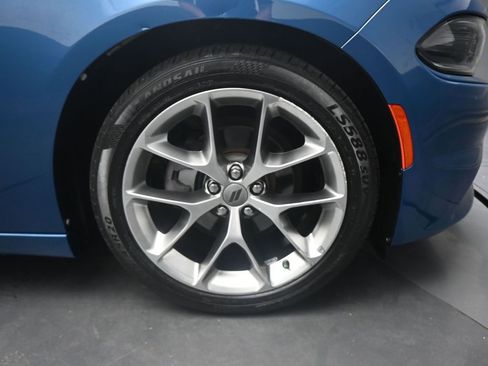 Used 2020 Dodge Charger SXT w/ Plus Group image 21