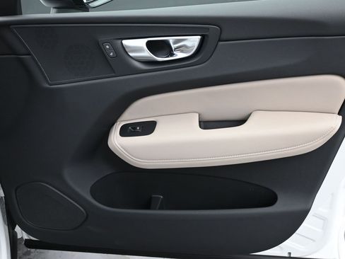 New 2026 Volvo XC60 B5 Plus w/ Protection Package Premier image 13