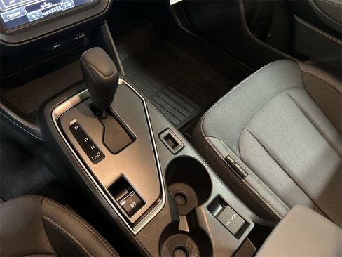 Certified 2025 Subaru Impreza 2.0i image 22