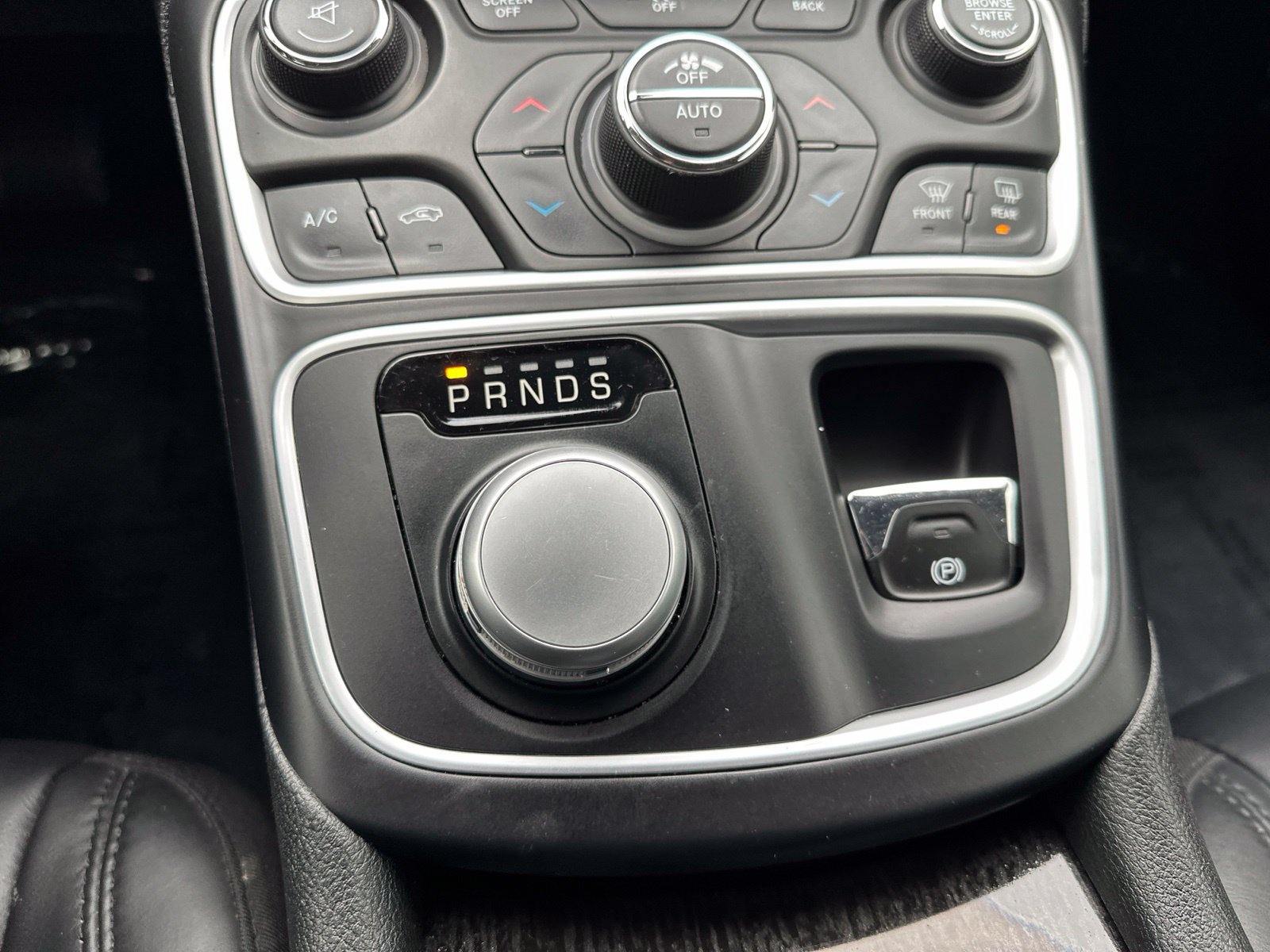 Used 2015 Chrysler 200 C w/ Navigation & Sound Group I AWD/4WD image 50