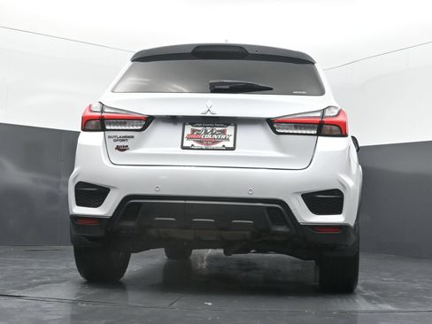Used 2022 Mitsubishi Outlander Sport ES AWD/4WD image 38