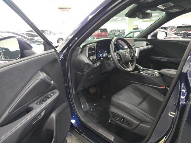 Used 2025 Lexus TX 350 AWD w/ Technology Package image 18