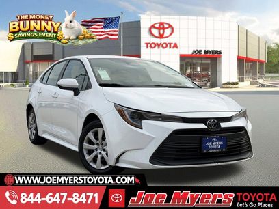 Used 2025 Toyota Corolla LE