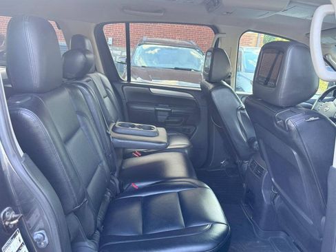 Used 2012 Nissan Armada SV AWD/4WD image 32