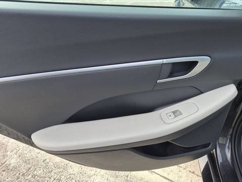 Used 2025 Hyundai Sonata SEL FWD image 25