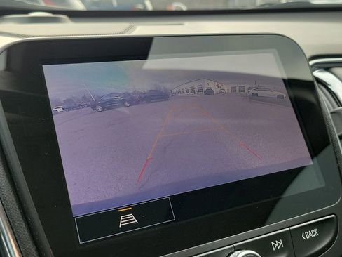 Used 2024 Chevrolet Malibu LT w/ Midnight Edition image 18