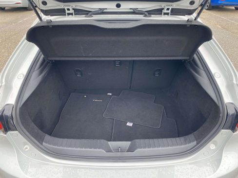 Used 2024 MAZDA MAZDA3 s image 10