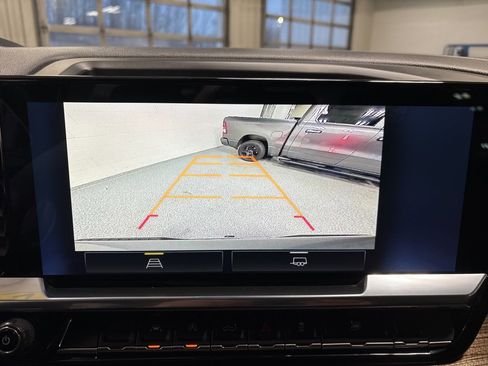 Used 2023 Chevrolet Silverado 1500 LT image 16