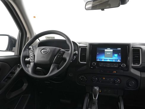Used 2024 Nissan Frontier SV w/ Technology Package image 14
