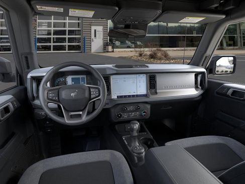 New 2025 Ford Bronco Big Bend image 9