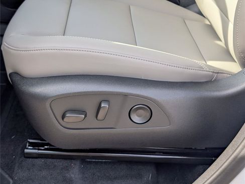 New 2026 GMC Acadia Elevation w/ Elevation Premium Package FWD image 11