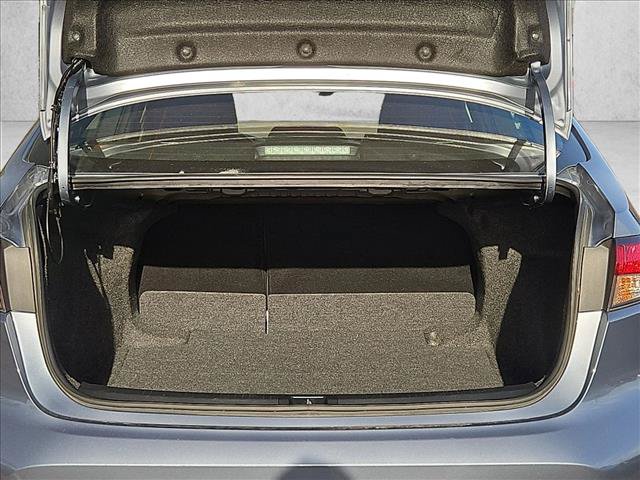 Used 2025 Toyota Corolla LE FWD image 6