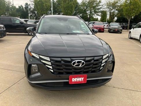 Used 2022 Hyundai Tucson SEL AWD/4WD image 2