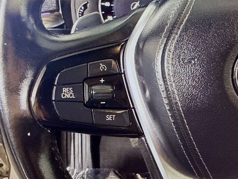 Used 2017 BMW 540i RWD image 14