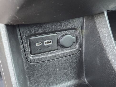 Used 2021 Chevrolet Spark LT FWD image 12