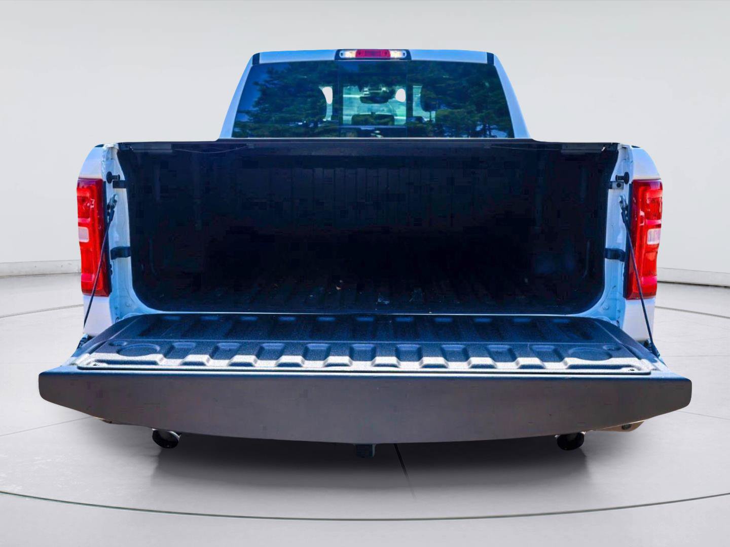 Used 2025 RAM 1500 Laramie w/ Laramie Southwest Edition AWD/4WD image 9