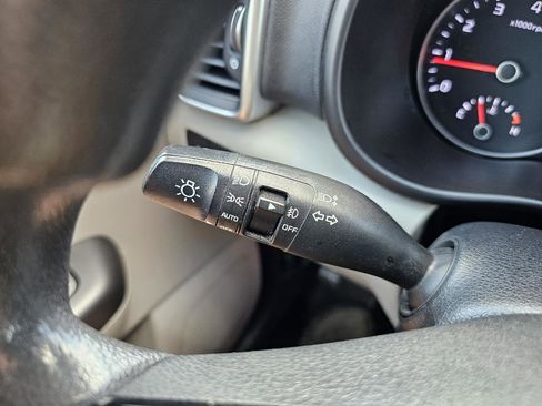 Used 2020 Kia Sportage LX AWD/4WD image 43