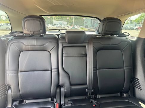 Used 2023 Lincoln Corsair FWD image 9