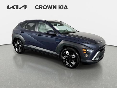 Used 2025 Hyundai Kona SEL FWD image 4