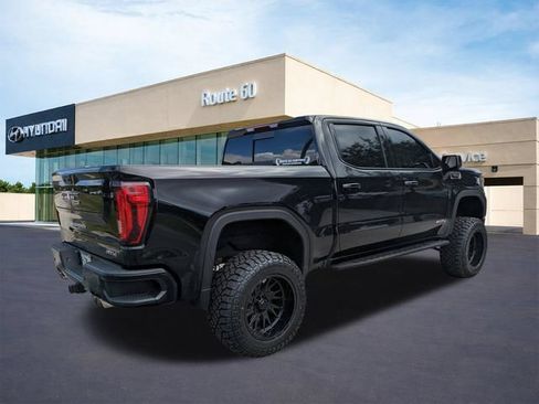Used 2025 GMC Sierra 1500 AT4 w/ AT4 Premium Package AWD/4WD image 4