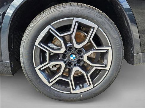 Used 2026 BMW X1 xDrive28i w/ Convenience Package AWD/4WD image 16