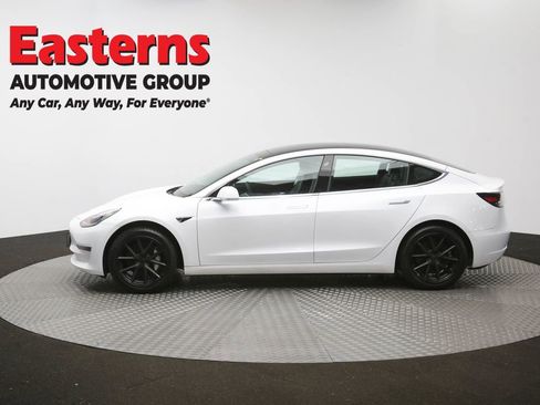 Used 2020 Tesla Model 3 Standard Range RWD image 54