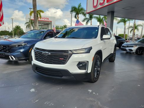 Used 2022 Chevrolet Traverse RS FWD image 5