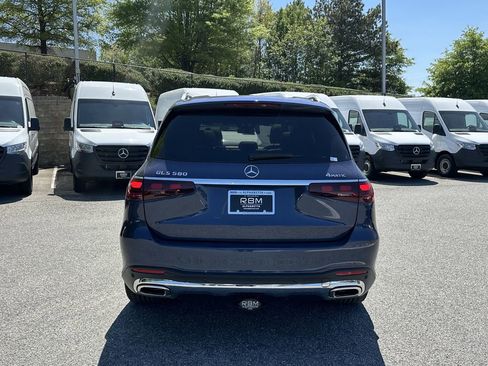 Certified 2024 Mercedes-Benz GLS 580 4MATIC image 7