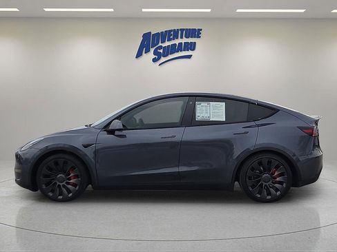 Used 2022 Tesla Model Y Performance image 4
