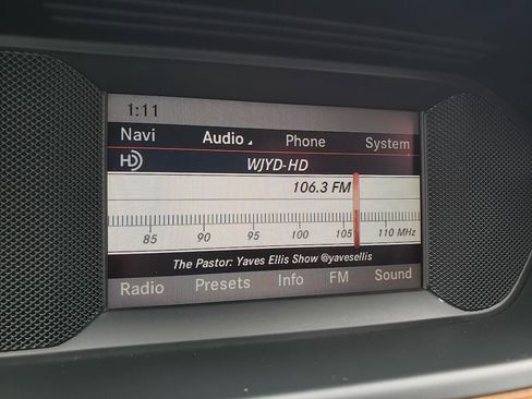 Used 2013 Mercedes-Benz C 300 4MATIC Sedan image 23