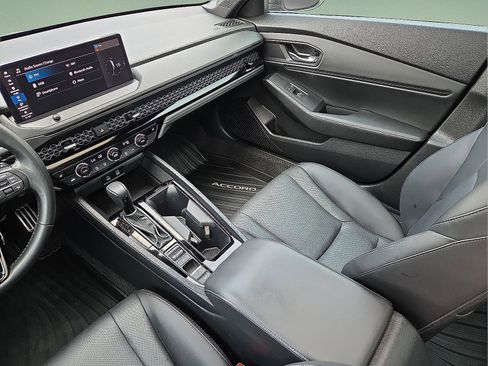 Used 2024 Honda Accord Sport image 12
